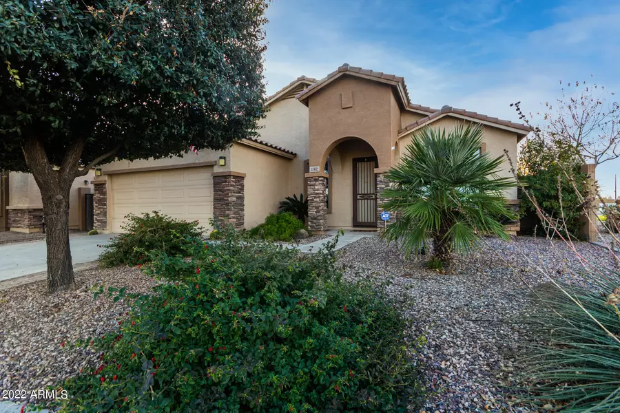 31032 N OBSIDIAN Drive, San Tan Valley, AZ 85143