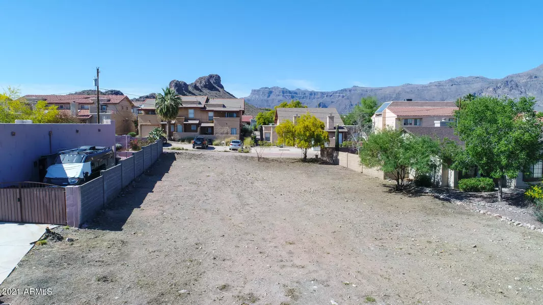 9864 E FORTUNA Avenue #-, Gold Canyon, AZ 85118