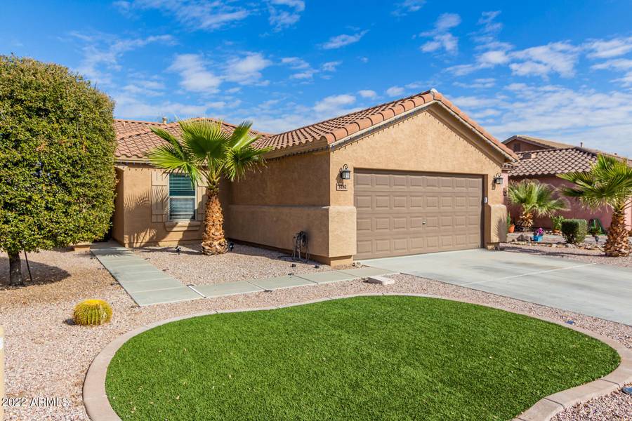 3282 W BELLE Avenue, Queen Creek, AZ 85144