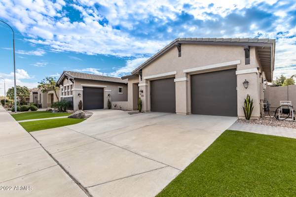 Chandler, AZ 85286,3373 E ORIOLE Way