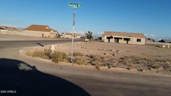 Arizona City, AZ 85123,13465 S KASHMIR Road #128