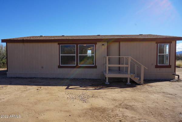 Hereford, AZ 85615,8665 E JAYKAY Drive