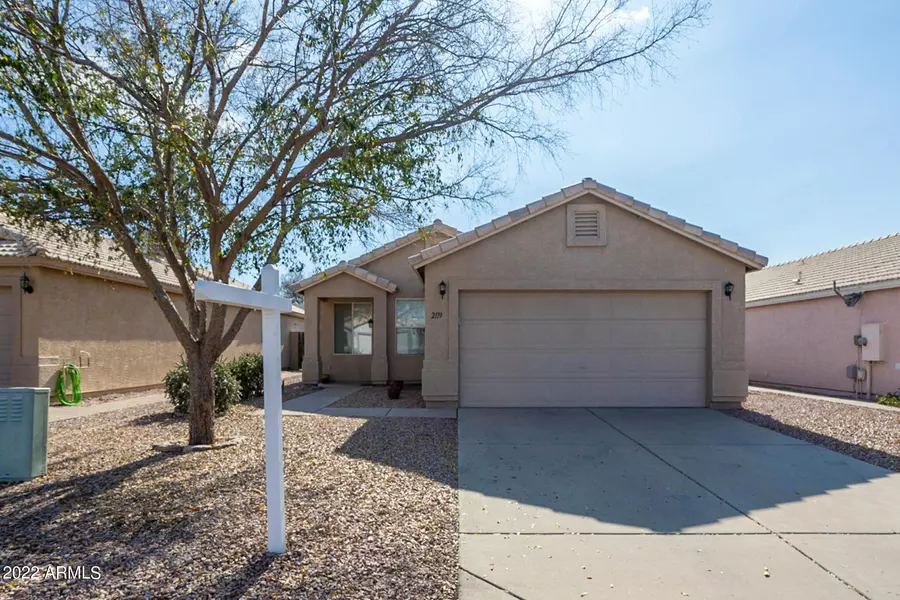 2119 W 21st Avenue, Apache Junction, AZ 85120