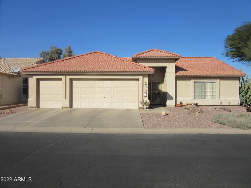 1598 E WINGED FOOT Drive, Chandler, AZ 85249