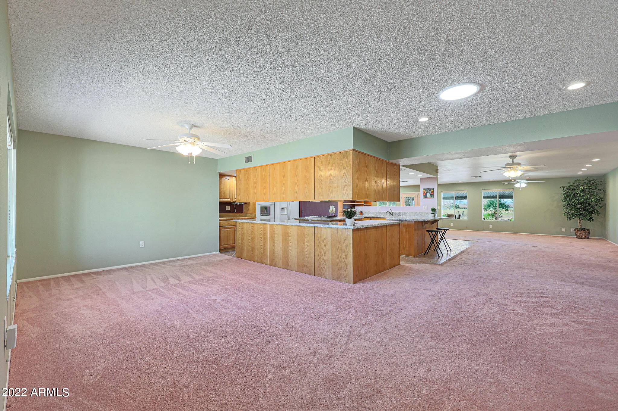 Sun City, AZ 85373,19414 N WILLOW CREEK Circle