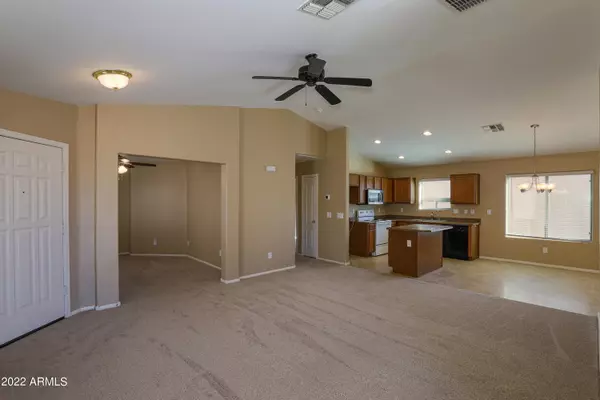 Maricopa, AZ 85138,40121 W SANDERS Way