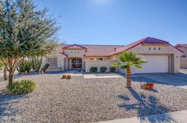 13525 W PAVILLION Drive, Sun City West, AZ 85375