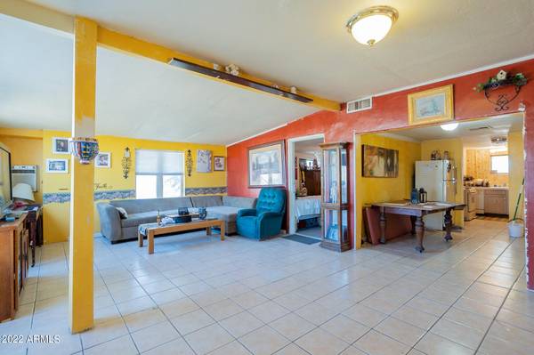 Mesa, AZ 85208,8215 E 6th Avenue