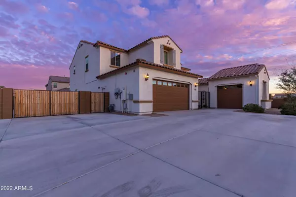 Peoria, AZ 85383,9569 W WHISPERING WIND Drive