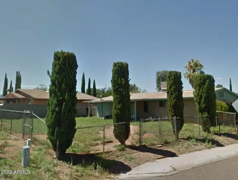 5030 EVERGREEN Drive, Sierra Vista, AZ 85635