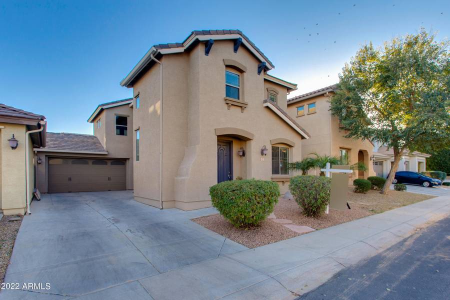 14573 W Maui Lane, Surprise, AZ 85379