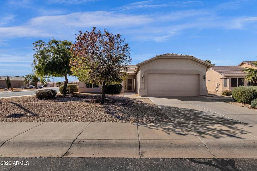 6402 S CALLAWAY Drive, Chandler, AZ 85249