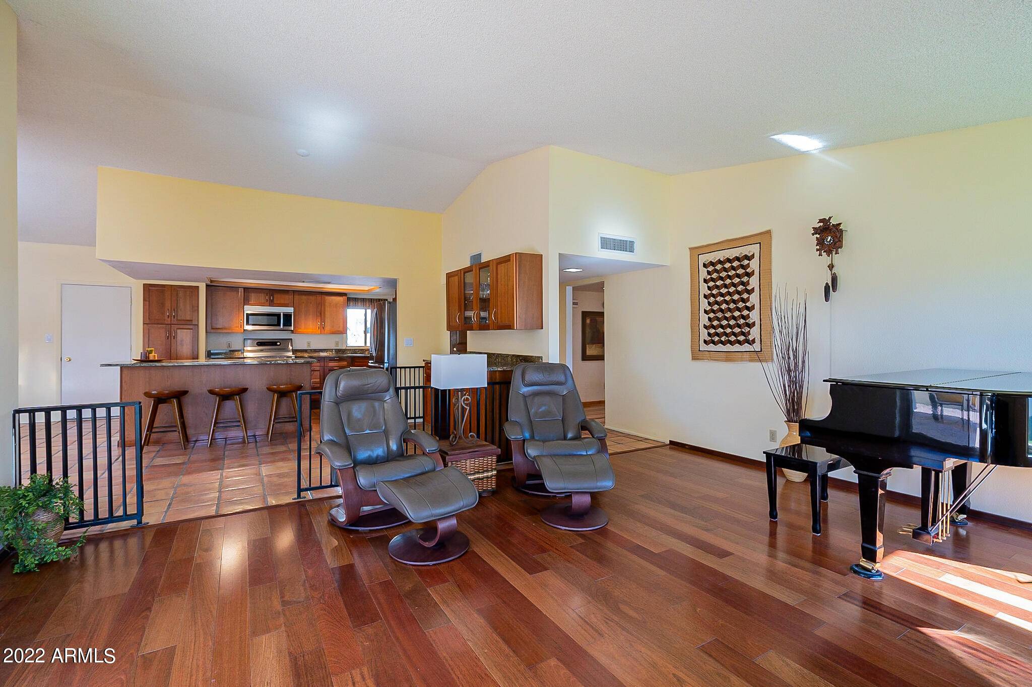 Scottsdale, AZ 85250,7755 E ROSE Lane E
