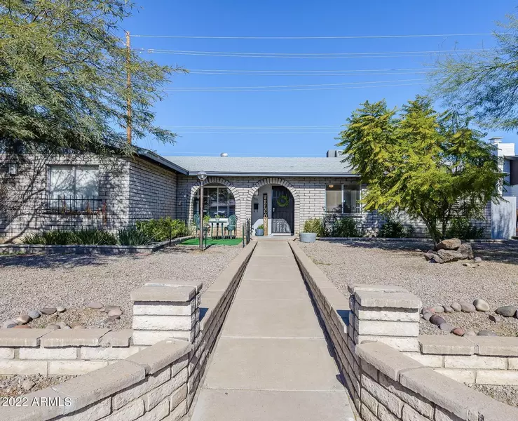 3856 W PURDUE Avenue, Phoenix, AZ 85051