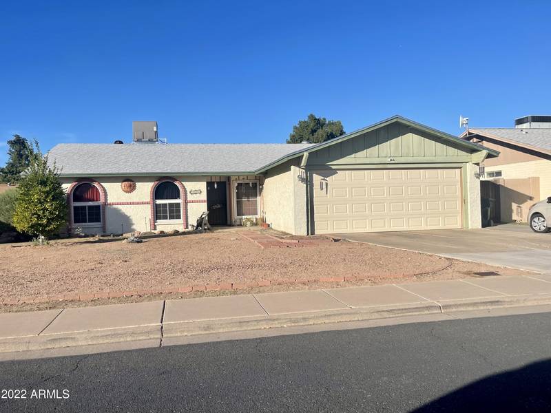 1012 E HOOVER Avenue, Mesa, AZ 85204