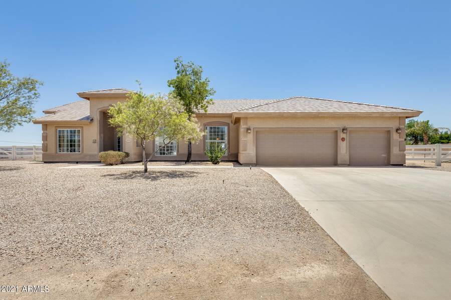 10529 W QUARTZ Drive, Casa Grande, AZ 85193