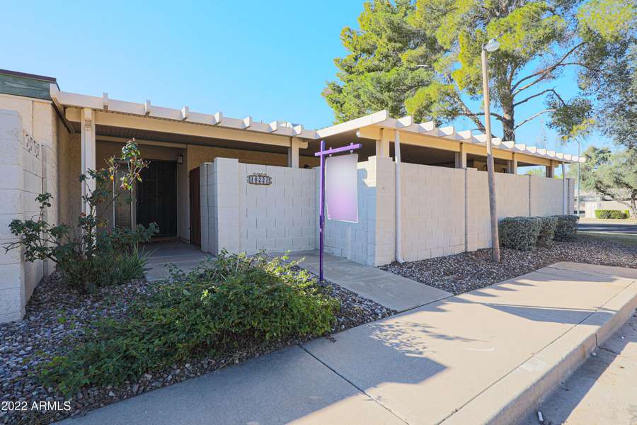 18221 N 45TH Avenue, Glendale, AZ 85308