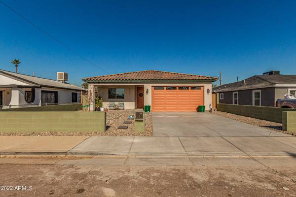 Tolleson, AZ 85353,9112 W FILLMORE Street