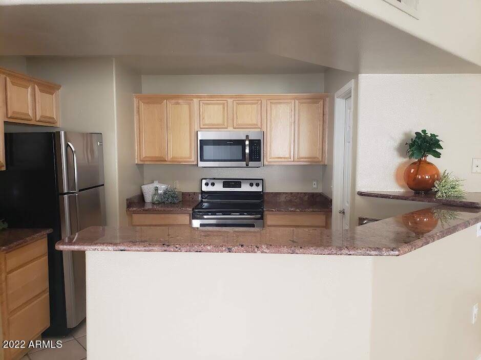 Phoenix, AZ 85022,17017 N 12TH Street #1088