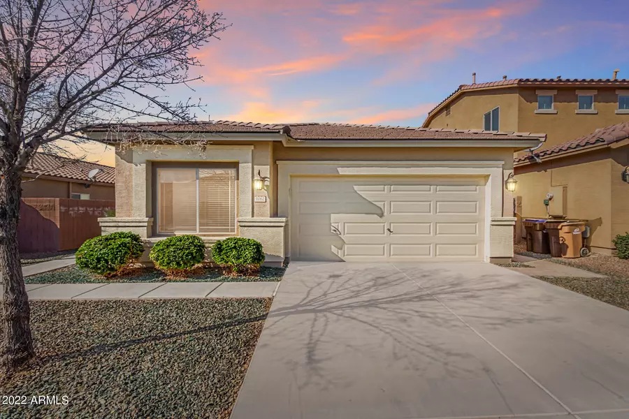 1062 W DOVE TREE Avenue, San Tan Valley, AZ 85140