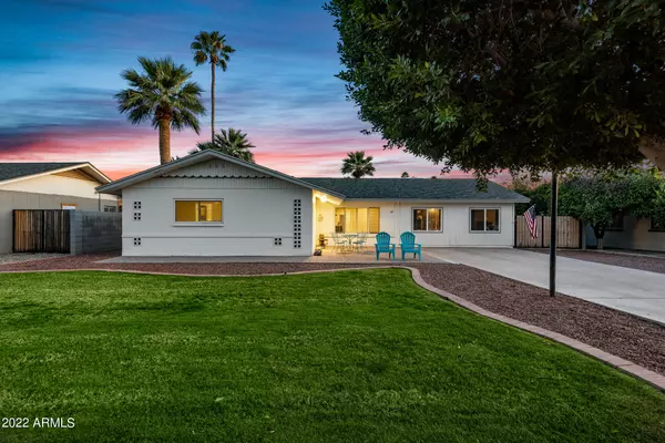 411 E PALM Street, Litchfield Park, AZ 85340