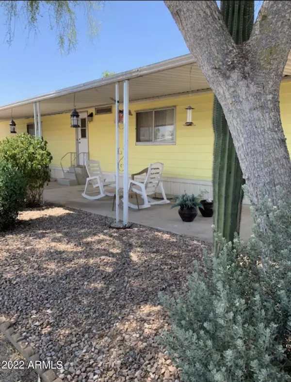 202 N MERIDIAN Road #1, Apache Junction, AZ 85120