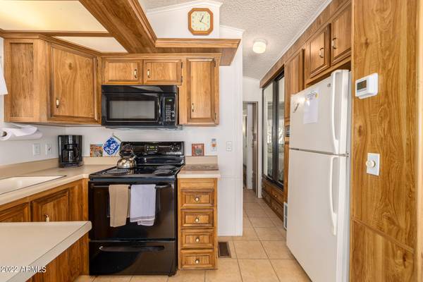 Surprise, AZ 85374,17200 W BELL Road #121