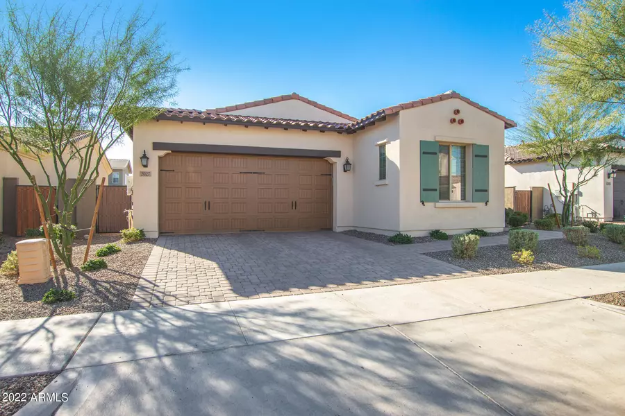 2027 W ANDALUSIAN Trail, Phoenix, AZ 85085