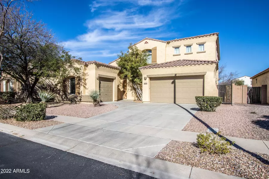 628 E Riviera Drive, Chandler, AZ 85249