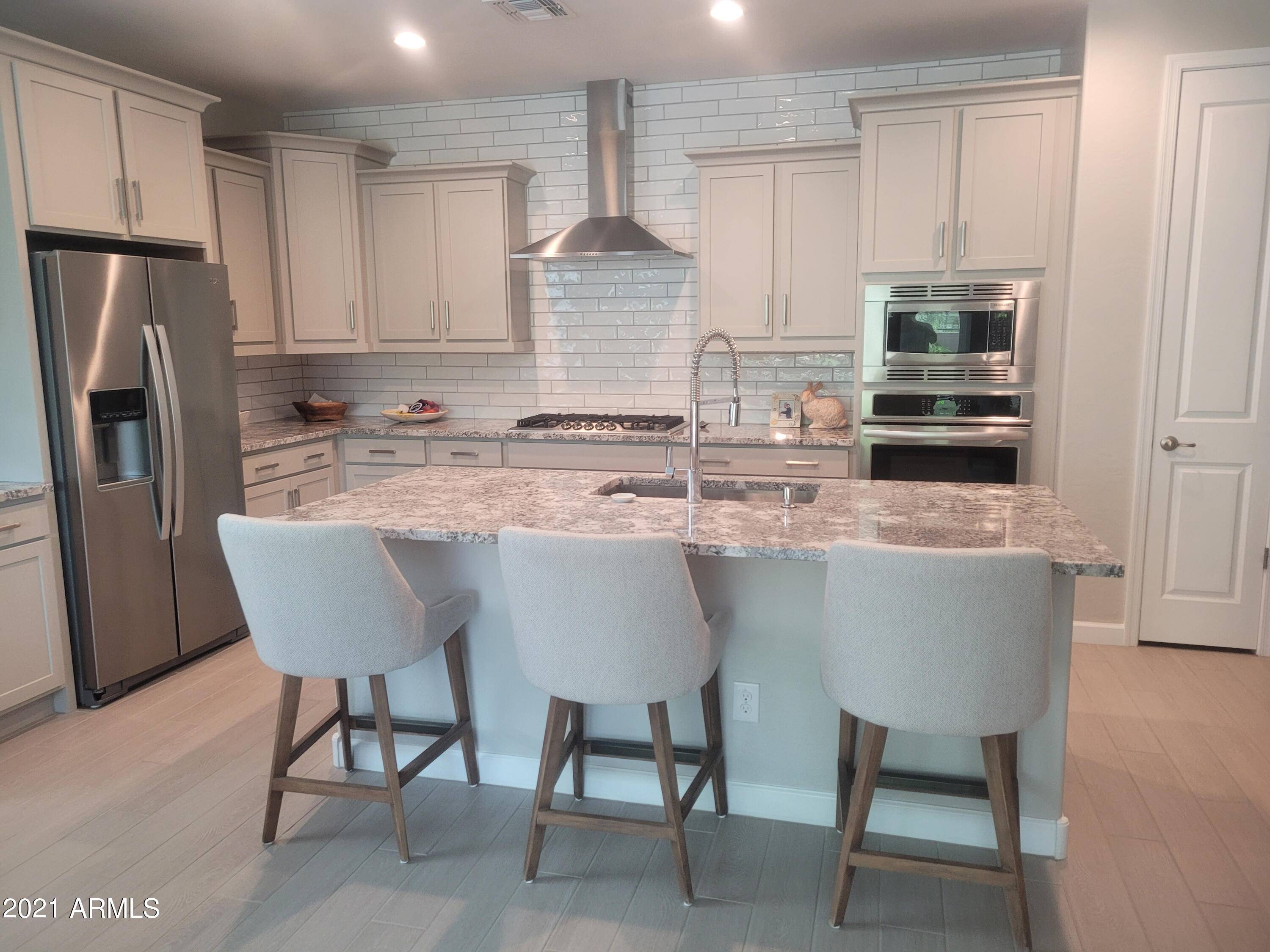 2342 E LIEBER Place, Phoenix, AZ 85024