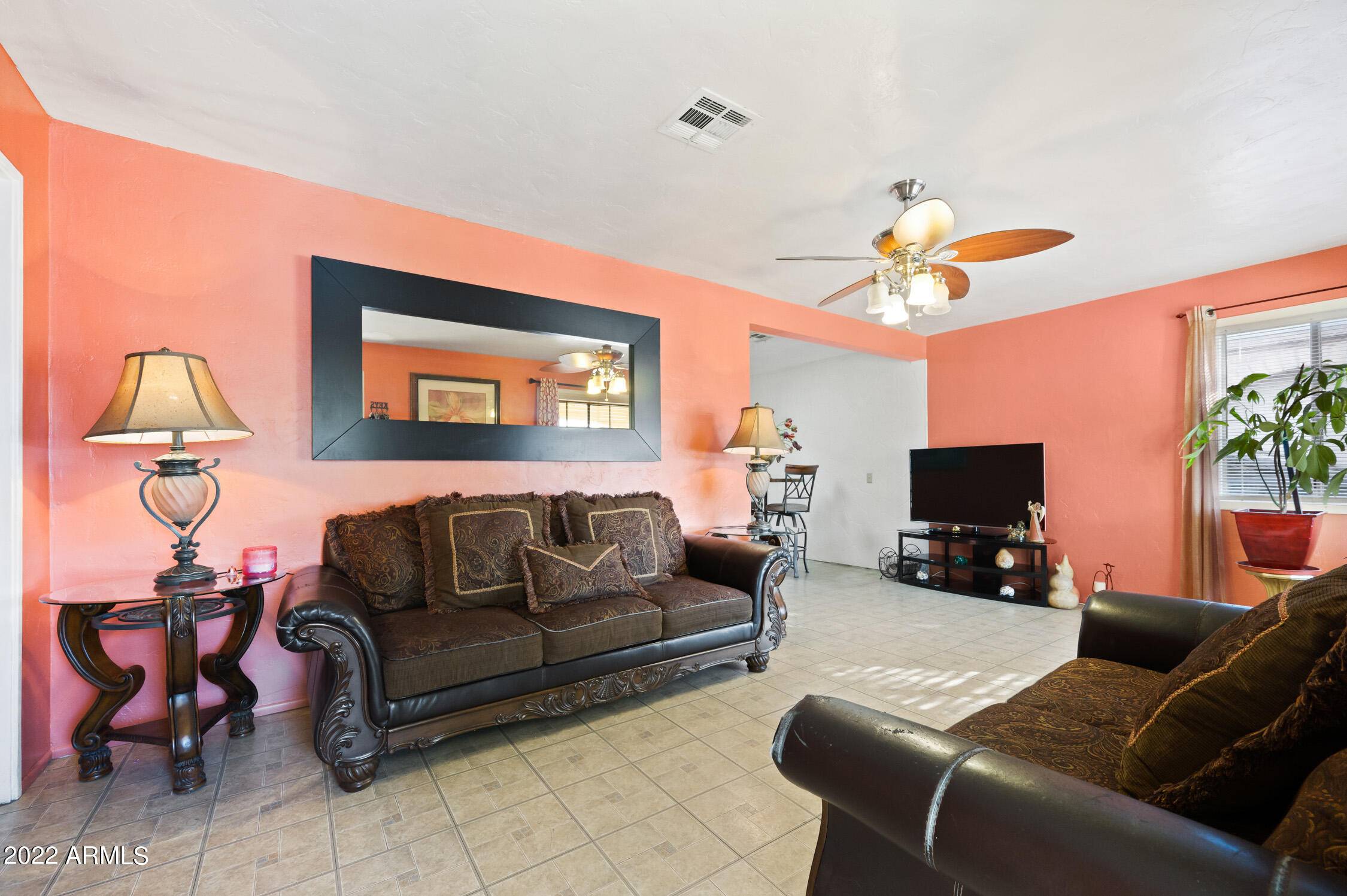 Phoenix, AZ 85041,6033 S 7TH Avenue
