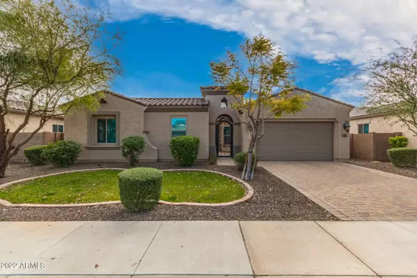 1041 E BUFFALO Street, Gilbert, AZ 85295