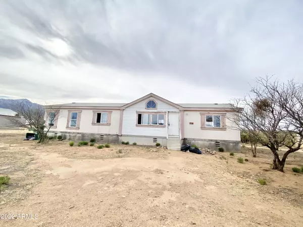 5756 S MOUNTAIN SIDE Lane, Hereford, AZ 85615