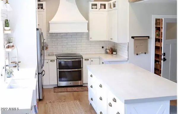 Queen Creek, AZ 85142,19531 E CALLE DE FLORES --