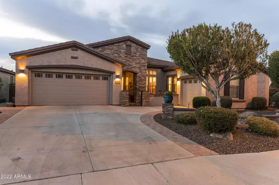 5410 S Crabtree Lane, Gilbert, AZ 85298