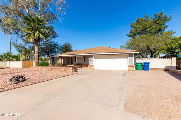 1744 N RIDGE Circle, Mesa, AZ 85203