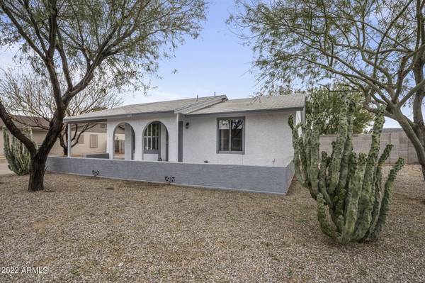 Chandler, AZ 85224,1609 W ESTRELLA Drive