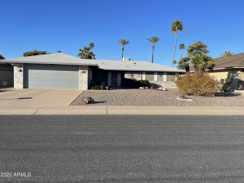 11018 W ACACIA Drive, Sun City, AZ 85373