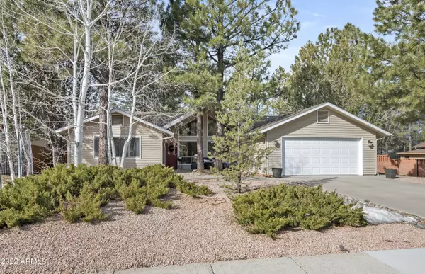 677 N Fox Hill Road,  Flagstaff,  AZ 86004