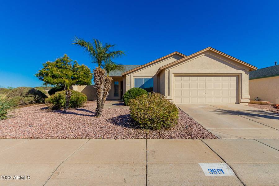 3601 W CAT BALUE Drive, Glendale, AZ 85308