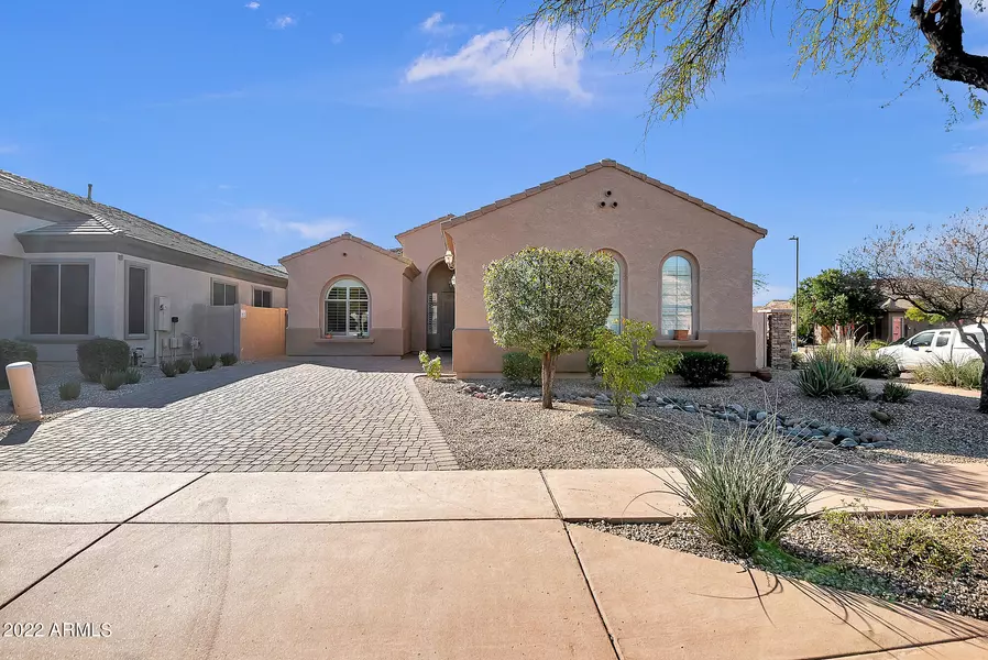 3419 W RESTIN Road, Phoenix, AZ 85086