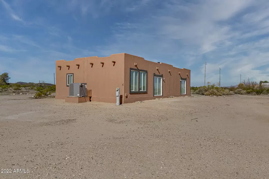 3026 S 375TH Avenue, Tonopah, AZ 85354