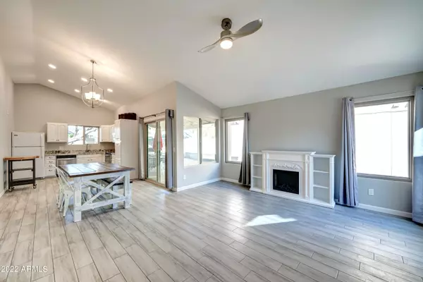 3976 W CINDY Street, Chandler, AZ 85226