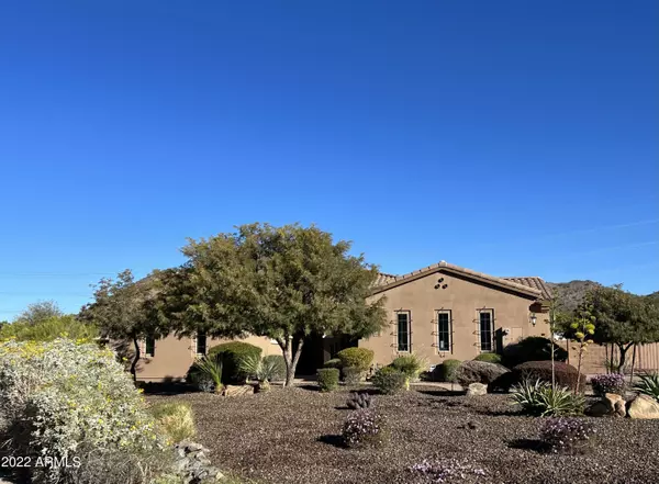 8790 W JJ RANCH Road, Peoria, AZ 85383