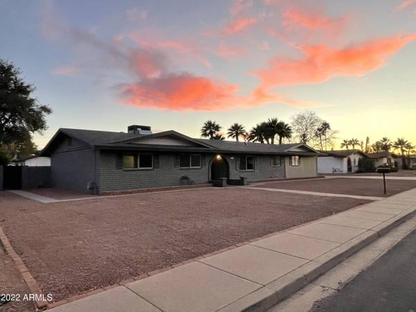 1643 E GLENCOVE Street, Mesa, AZ 85203