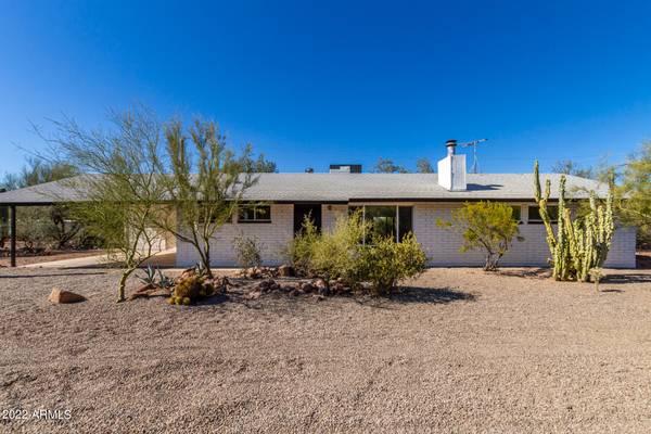 Apache Junction, AZ 85119,628 S CAMINO SAGUARO --