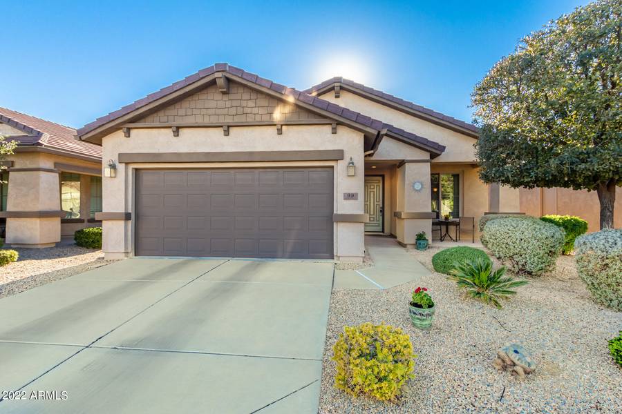 99 W SUNDANCE Court, San Tan Valley, AZ 85143