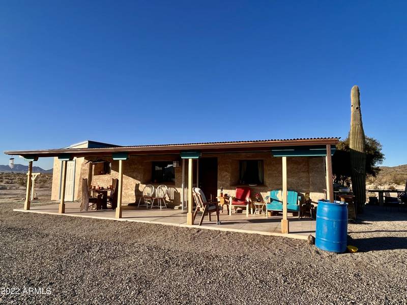 69302 65TH Street, Salome, AZ 85348