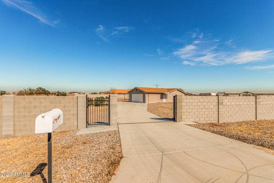 10650 W PRAIRIE Lane, Casa Grande, AZ 85193