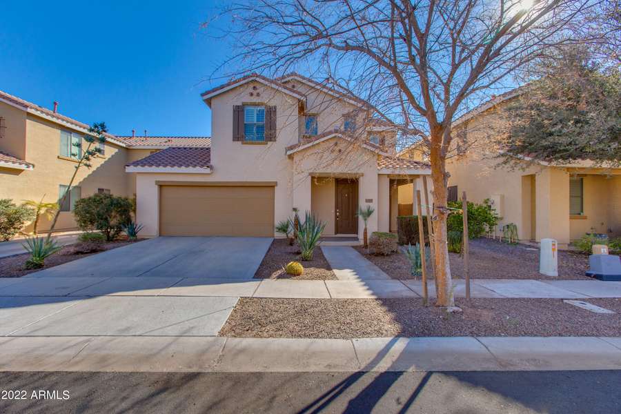 3463 E CARLA VISTA Drive, Gilbert, AZ 85295